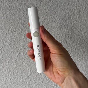 NuFace FIX Line Smoothing Device